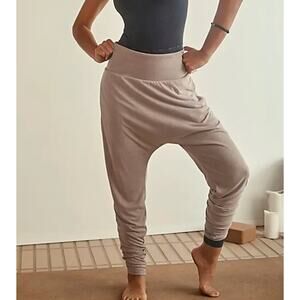 Free People Movement Echo Harem Pants Tan High Rise XS EUC